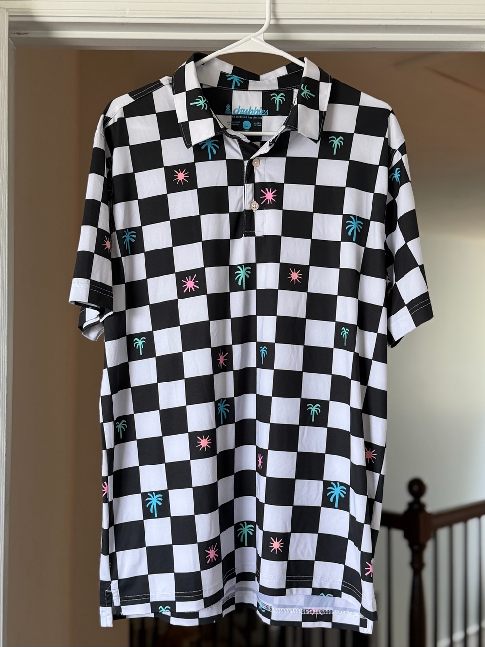 Chubbies Men’s Checkered Palm Tree Performance Polo Shirt Large